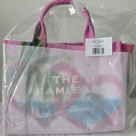Marc Jacobs Miami 'The City Tote' Bag - Picture 12 of 14
